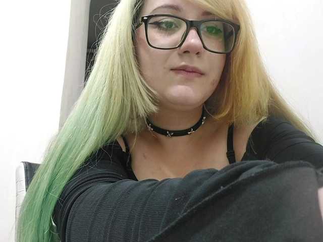 OdeliaPyeatt live cam on BongaCams
