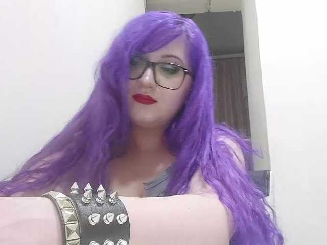 OdeliaPyeatt live cam on BongaCams
