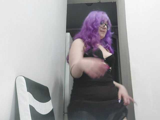 OdeliaPyeatt live cam on BongaCams