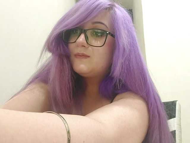 OdeliaPyeatt live cam on BongaCams