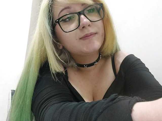 OdeliaPyeatt live cam on BongaCams