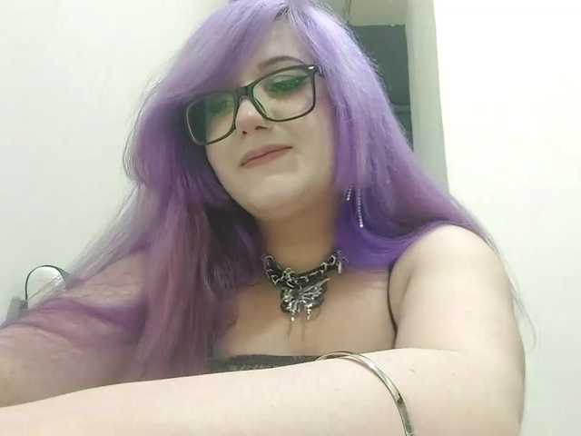 OdeliaPyeatt live cam on BongaCams