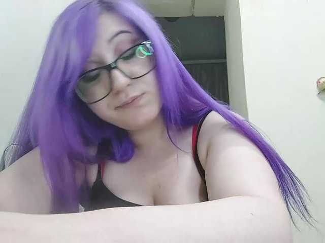 OdeliaPyeatt live cam on BongaCams