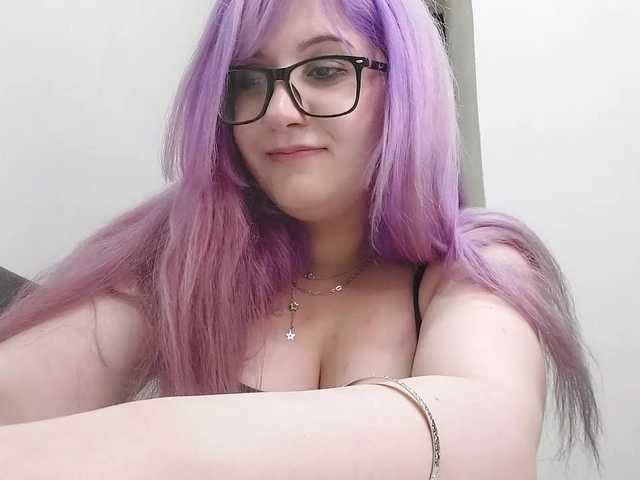 OdeliaPyeatt live cam on BongaCams