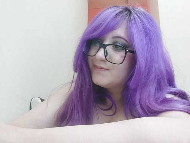 OdeliaPyeatt live cam on BongaCams