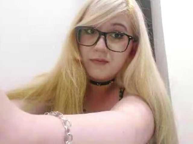 OdeliaPyeatt live cam on BongaCams