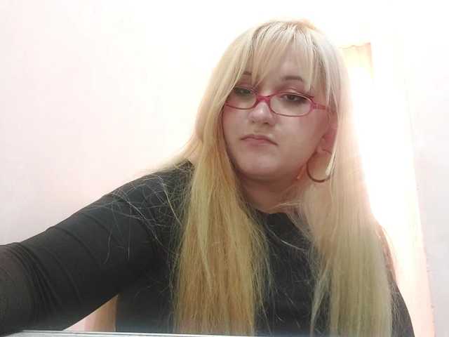 OdeliaPyeatt live cam on BongaCams