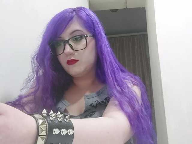 OdeliaPyeatt live cam on BongaCams