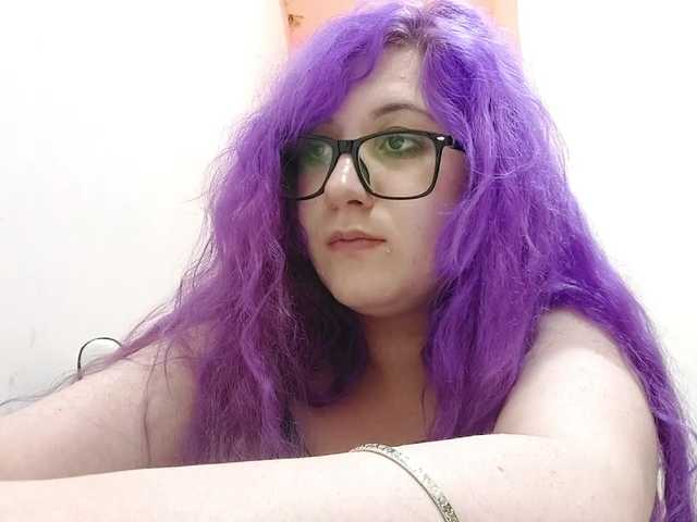 OdeliaPyeatt live cam on BongaCams