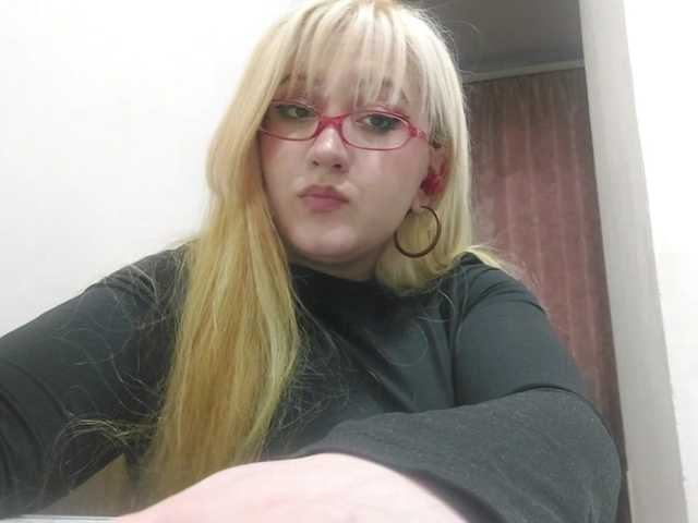 OdeliaPyeatt live cam on BongaCams