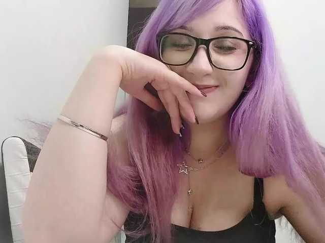 OdeliaPyeatt live cam on BongaCams