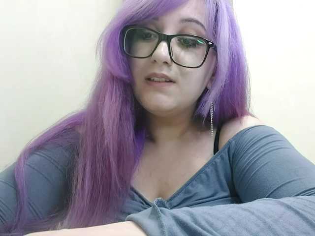 OdeliaPyeatt live cam on BongaCams