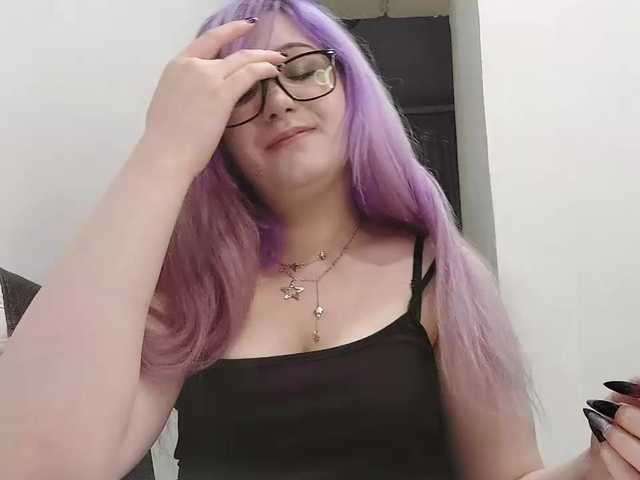 OdeliaPyeatt live webcam show