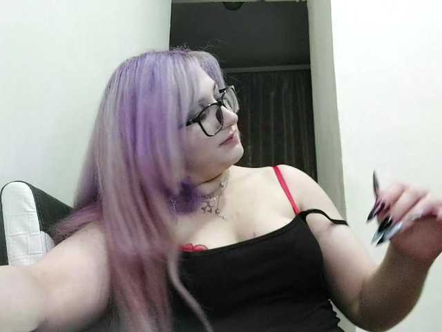 OdeliaPyeatt live cam on BongaCams