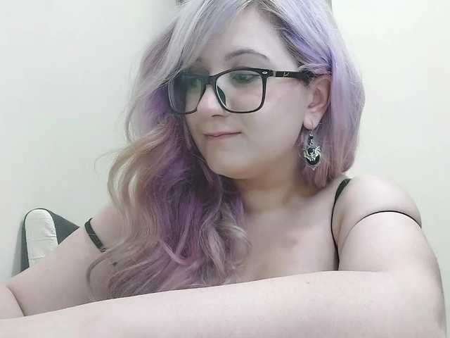 OdeliaPyeatt live webcam show