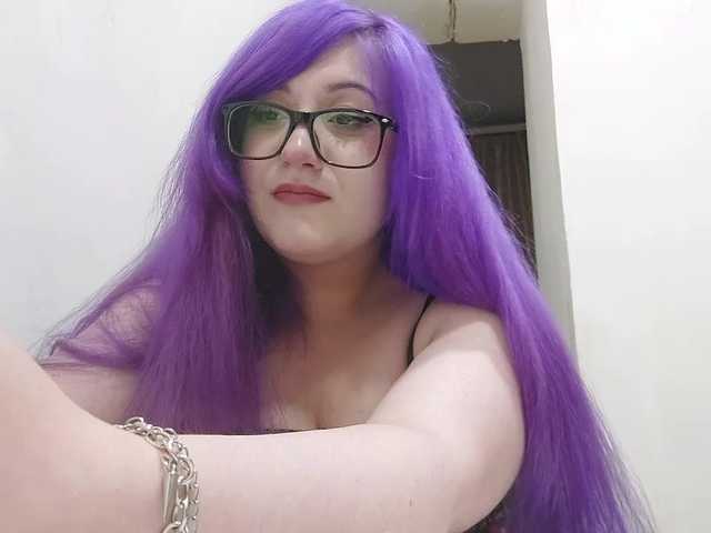 OdeliaPyeatt live cam on BongaCams