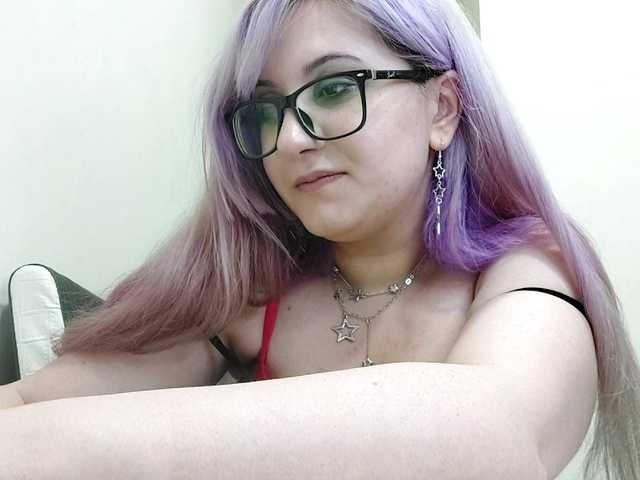 OdeliaPyeatt live cam on BongaCams
