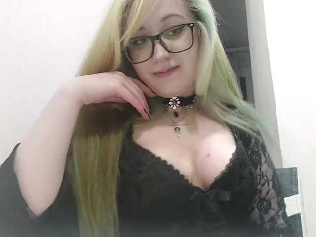 OdeliaPyeatt live cam on BongaCams