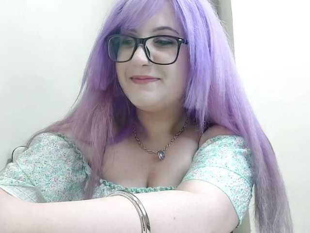 OdeliaPyeatt live webcam show