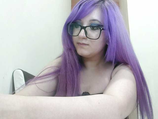 OdeliaPyeatt live cam on BongaCams