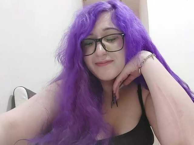 OdeliaPyeatt live cam on BongaCams