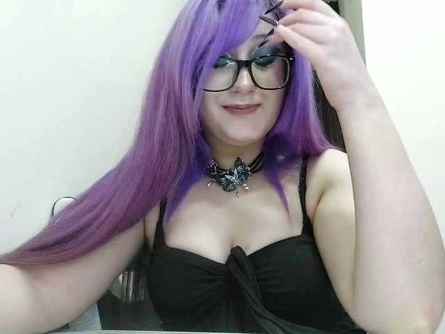 OdeliaPyeatt live cam on BongaCams