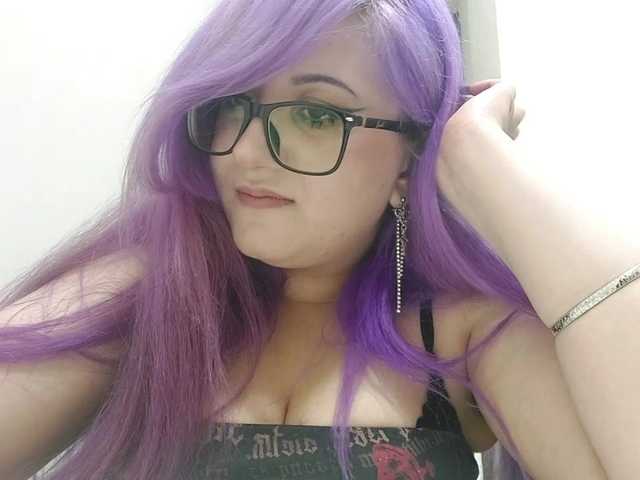 OdeliaPyeatt live cam on BongaCams