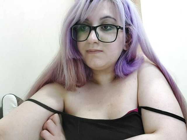 OdeliaPyeatt live cam on BongaCams
