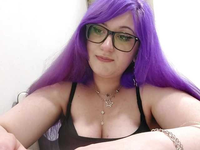 OdeliaPyeatt live cam on BongaCams