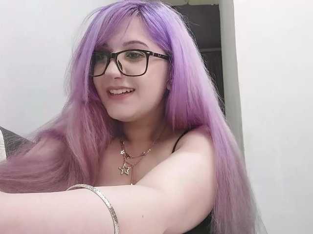 OdeliaPyeatt live cam on BongaCams