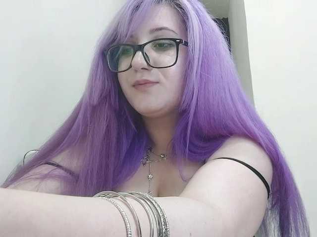 OdeliaPyeatt live cam on BongaCams