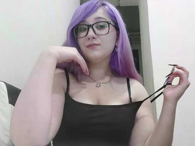 OdeliaPyeatt live webcam show