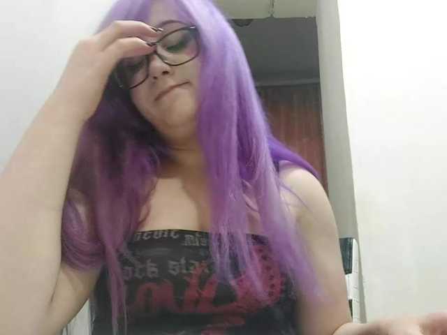 OdeliaPyeatt live cam on BongaCams