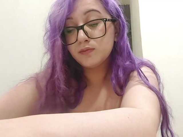 OdeliaPyeatt live cam on BongaCams
