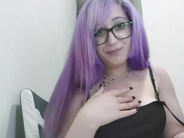 OdeliaPyeatt live cam on BongaCams