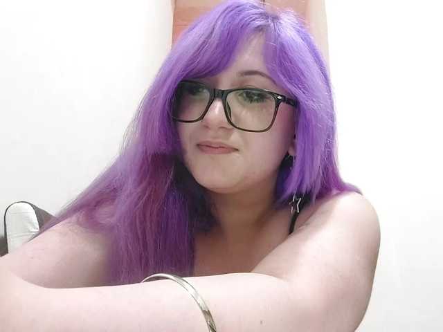 OdeliaPyeatt live cam on BongaCams