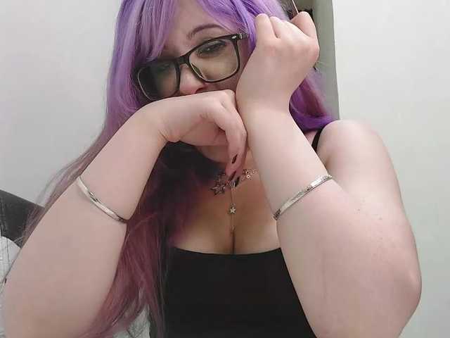 OdeliaPyeatt live webcam show