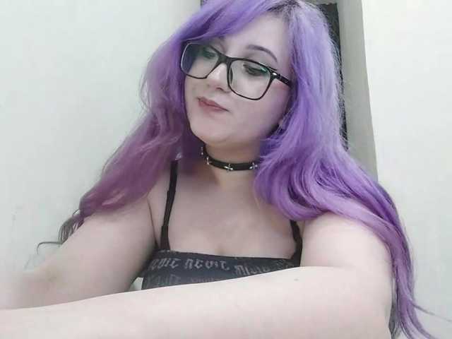 OdeliaPyeatt live cam on BongaCams