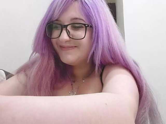 OdeliaPyeatt live webcam show