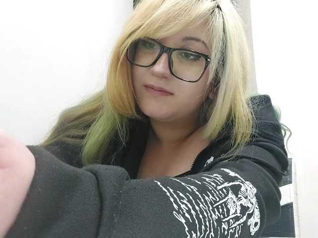 OdeliaPyeatt live cam on BongaCams
