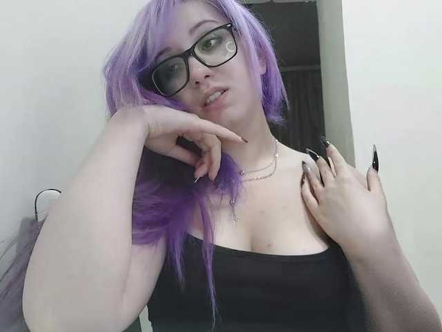 OdeliaPyeatt live on BongaCams