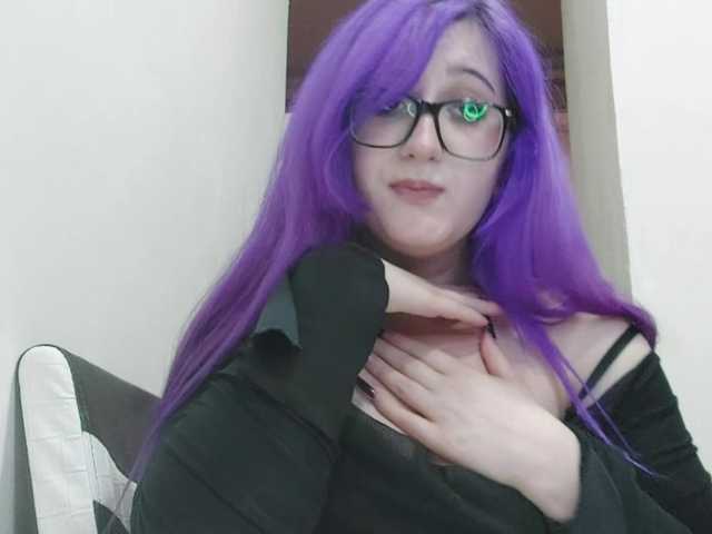 OdeliaPyeatt live cam on BongaCams
