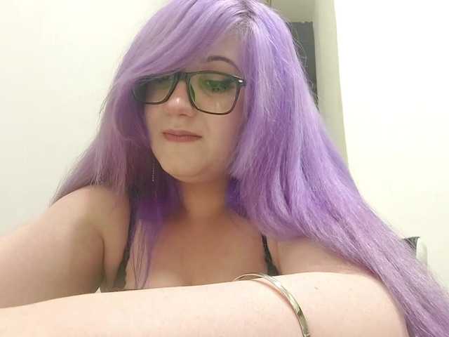 OdeliaPyeatt live cam on BongaCams