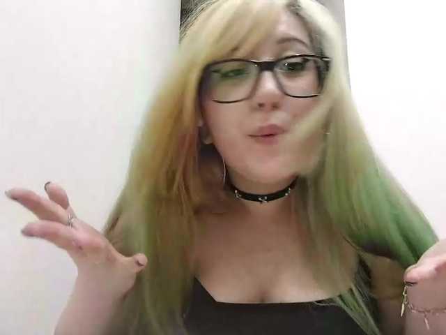 OdeliaPyeatt live cam on BongaCams