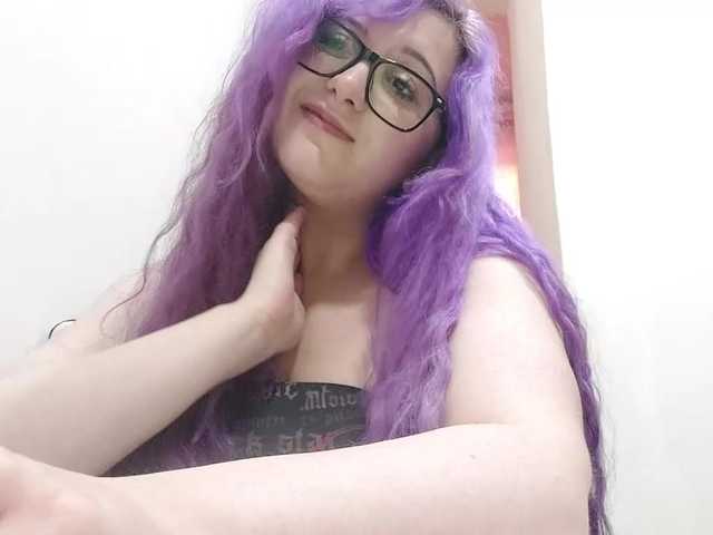 OdeliaPyeatt live cam on BongaCams
