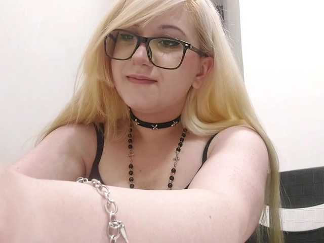 OdeliaPyeatt live cam on BongaCams