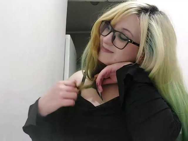 OdeliaPyeatt live cam on BongaCams