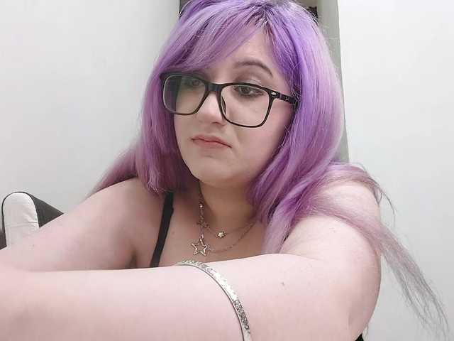 OdeliaPyeatt live cam on BongaCams