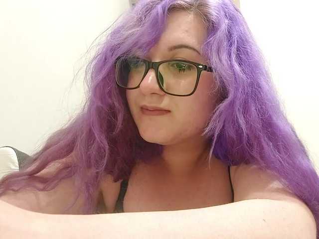 OdeliaPyeatt live cam on BongaCams