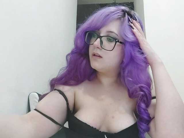 OdeliaPyeatt live cam on BongaCams